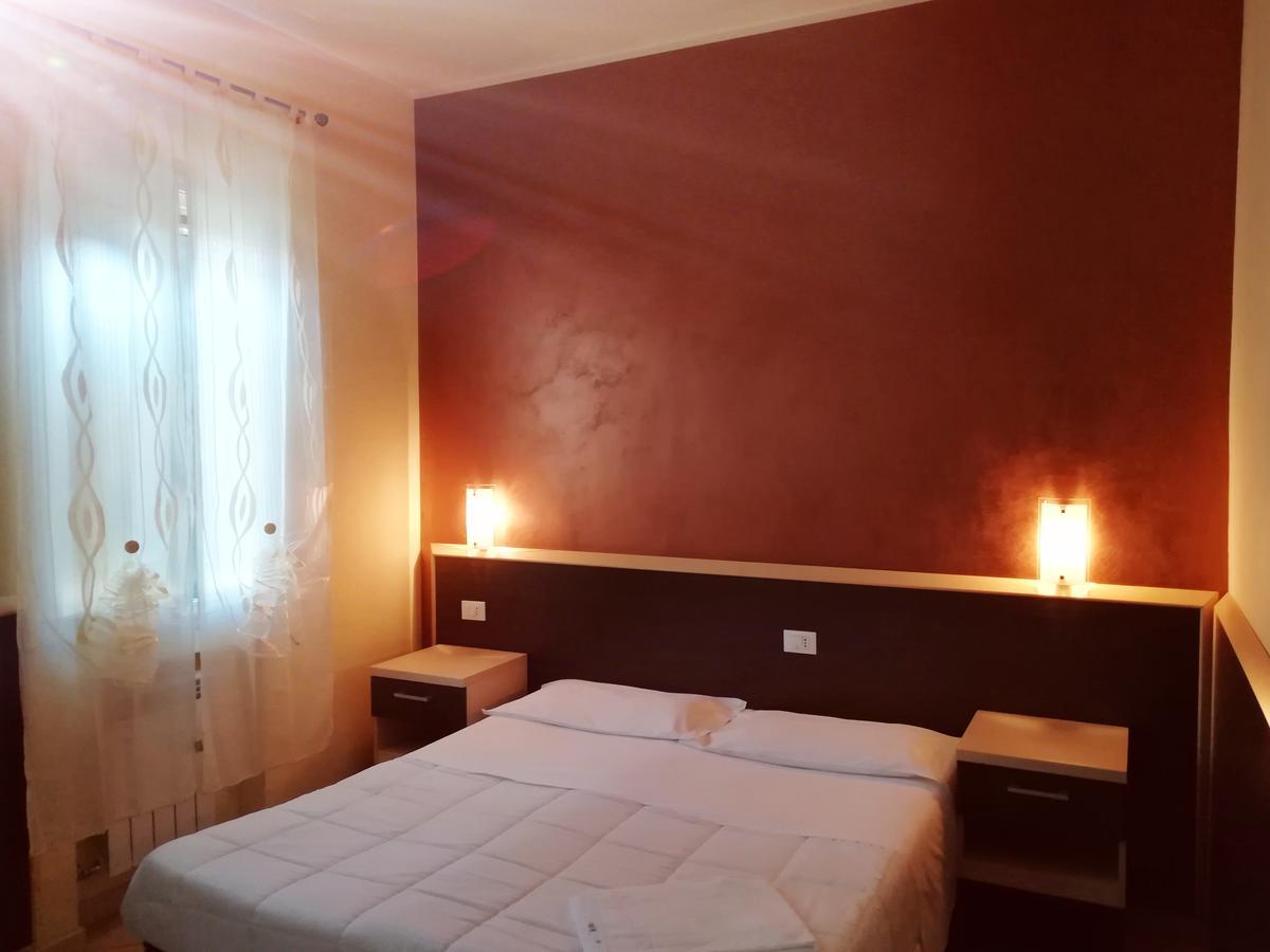 New Hotel Europa Crevalcore Екстериор снимка